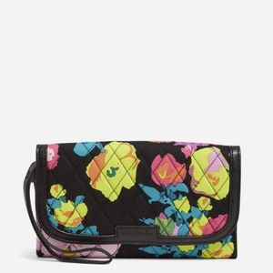 Vera Bradley Hilo Meadow Trimmed Wristlet